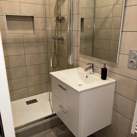 Au P'tit Nid Douillet De Lea *